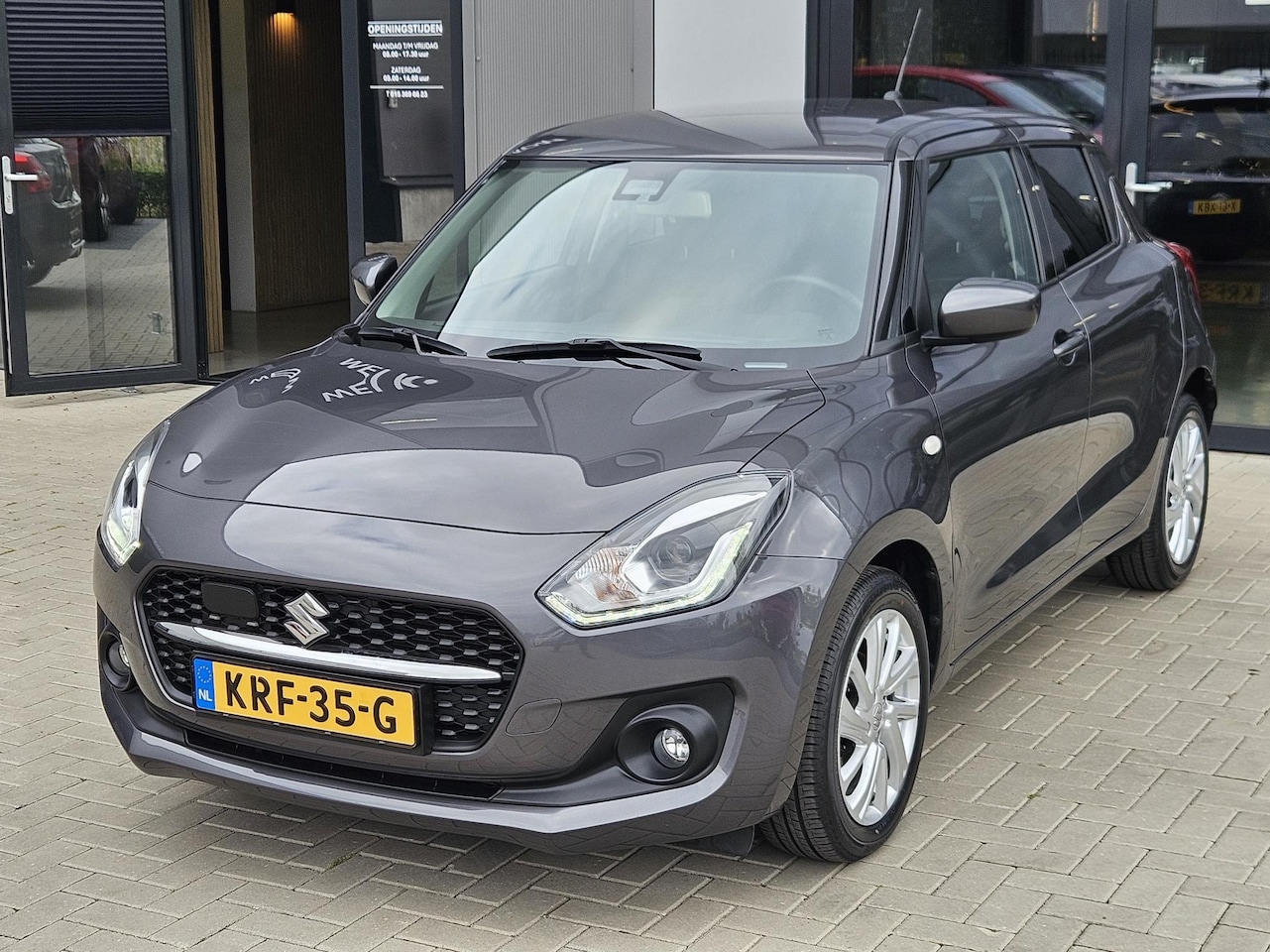 Suzuki Swift - 1.2 Select Smart Hybrid Carplay Cam - AutoWereld.nl