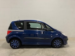 Peugeot 1007 - 1.4-16V Gentry Clima Cruise C. APK NAP