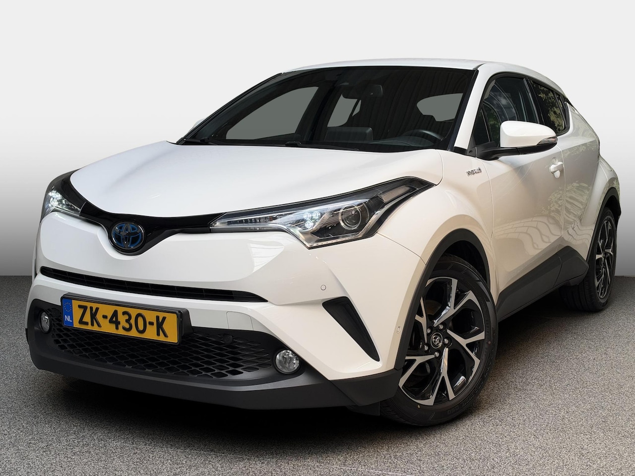 Toyota C-HR - 1.8 Hybrid Style Ultimate 1.8 Hybrid Style Ultimate - AutoWereld.nl