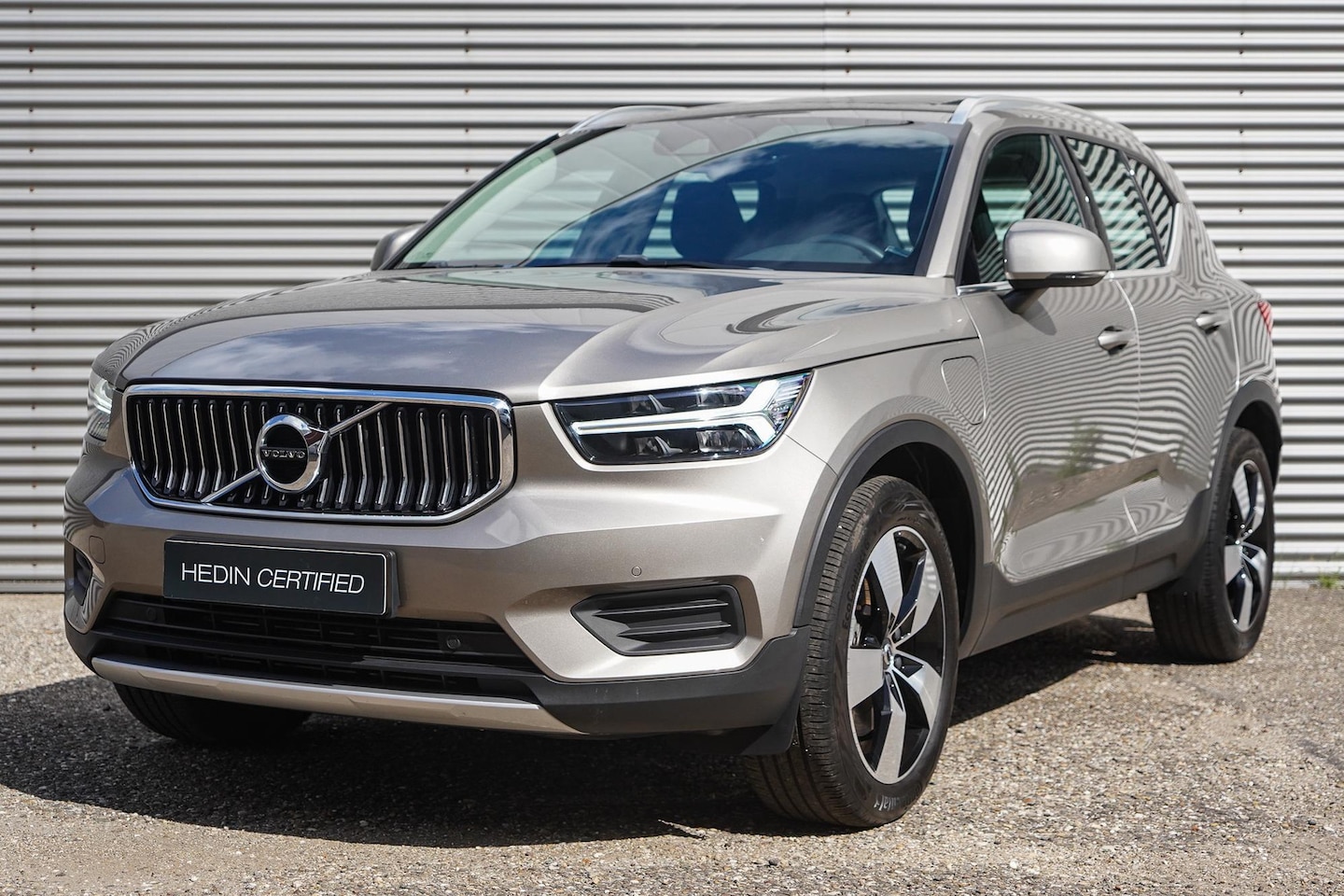Volvo XC40 - T4 Recharge Inscription Expression | Adaptive Cruise | Pano. dak | Keyless | 19 inch LM | - AutoWereld.nl