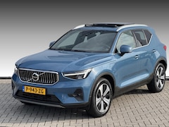 Volvo XC40 - 1.5 T4 Plug-in hybrid Ultimate Bright NL-AUTO | PANODAK | TREKHAAK | HARMAN KARDON