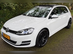 Volkswagen Golf - 1.2 TSI 2013 XENON PANORAMADAK GOED ONDERHOUDEN