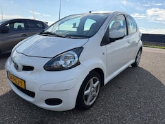 Toyota Aygo - 1.0-12V Comfort Navigator Airco Navigatie APK 08-2027