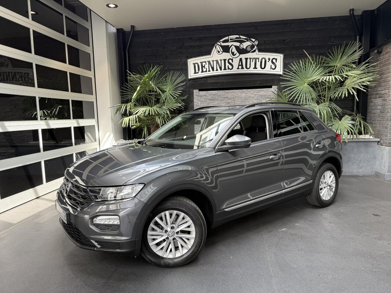 Volkswagen T-Roc - 1.0 TSI Style incl onderhoud met garantie! - AutoWereld.nl