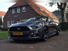 Ford Mustang Convertible - 5.0 GT| Handgeschakeld | NW Model | Uniek | Stoelverwarming/verkoeling | Xenon| Led. Dashb