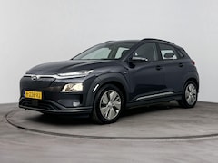 Hyundai Kona Electric - EV Comfort 64 kWh | Soh 94% | Trekhaak | Camera | Navi | Adoptieve cruise control |