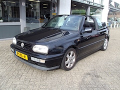 Volkswagen Golf Cabriolet - 1.8