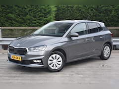 Skoda Fabia - 1.0 TSI 95PK Selection PDC Achter | Cruise Control | Verkeersbord detectie | Lane assist |