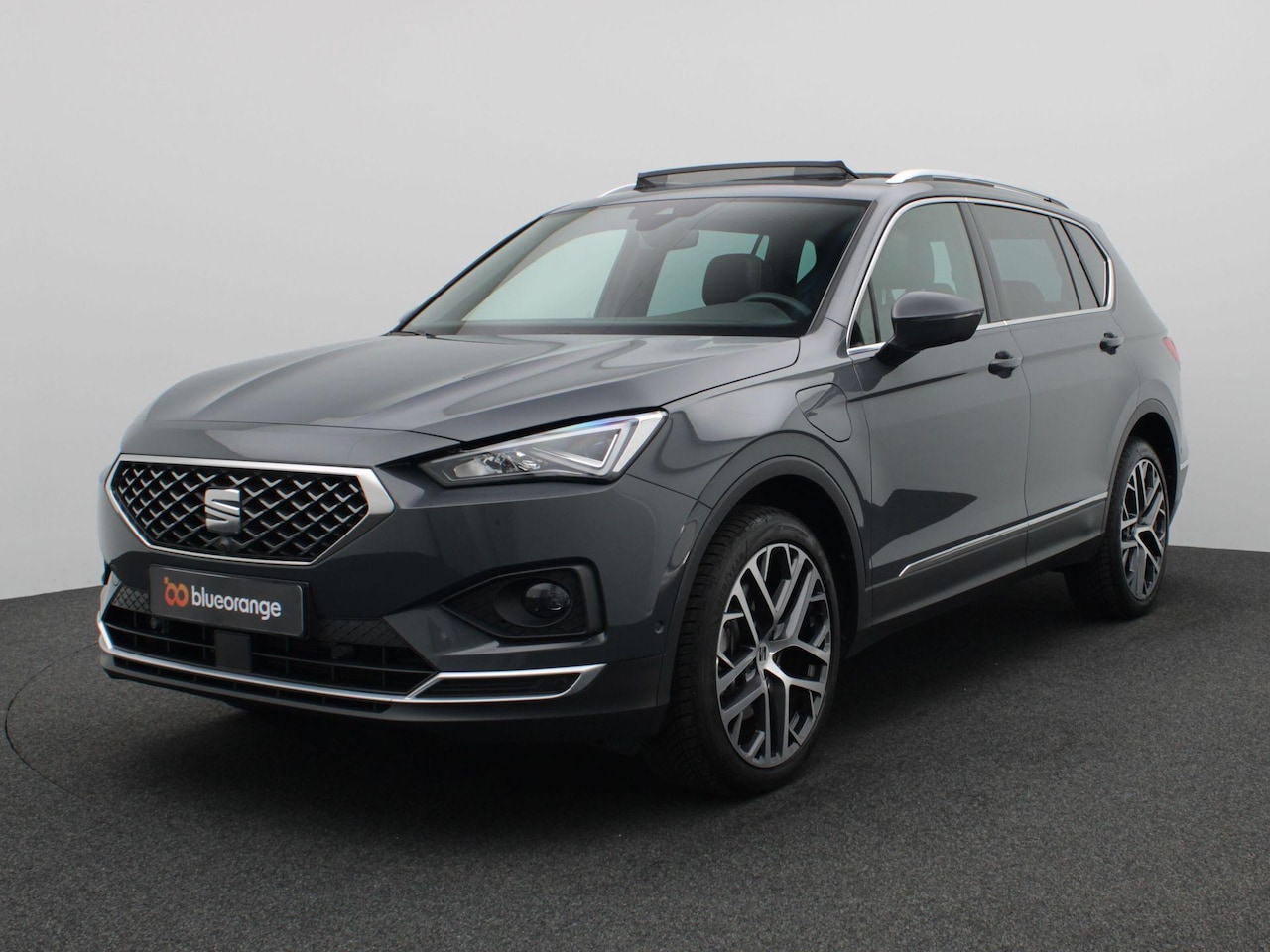 SEAT Tarraco - 1.4 TSI e-Hybrid PHEV Xperience 245PK DSG SOH 98,67%, Panoramadak, Trekhaak, Full Led, Key - AutoWereld.nl