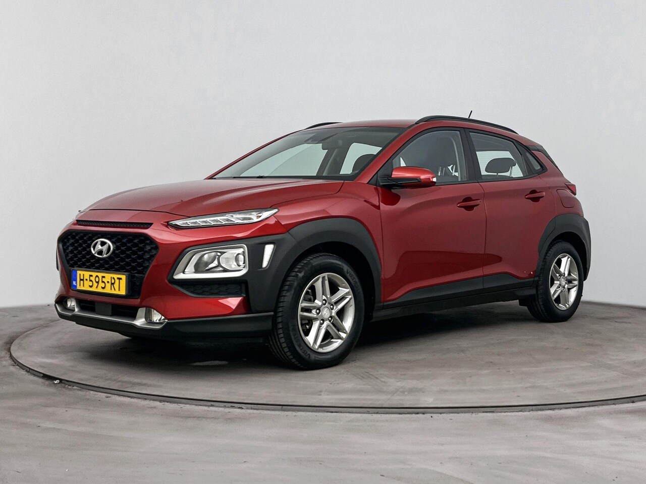 Hyundai Kona - 1.0 T-GDI Comfort | Trekhaak | Achteruitrij camera | Apple carplay/Android auto | DAB radi - AutoWereld.nl