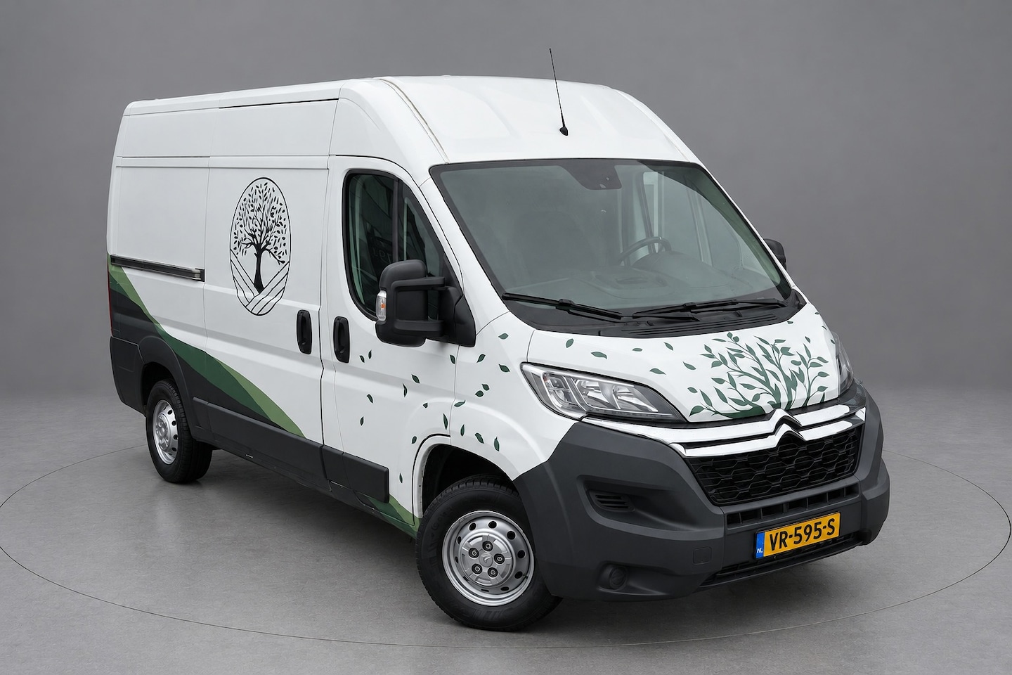 Citroën Jumper - L2H2|Led|Clima|Cruise|Trekhaak - AutoWereld.nl