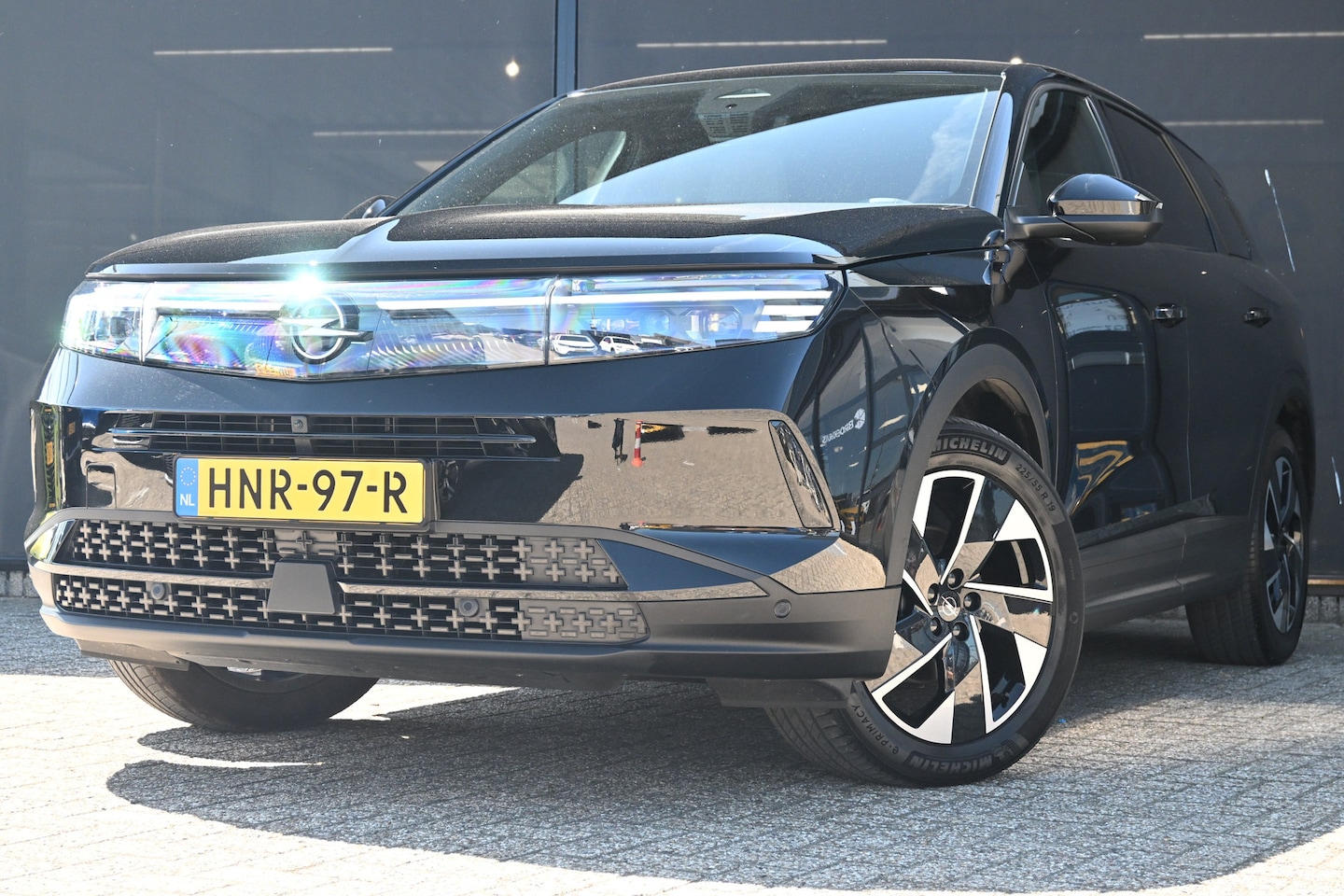 Opel Grandland - 1.2 Turbo Hybrid GS 145pk | Technologie Pakket | HeadUp-Display | Stuur/Stoelverwarming | - AutoWereld.nl