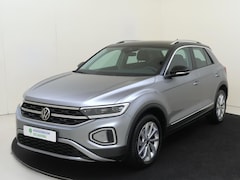 Volkswagen T-Roc - 1.0 TSI Style | Adaptieve cruise control | LED matrix verlichting | Parkeerassistent | Lan