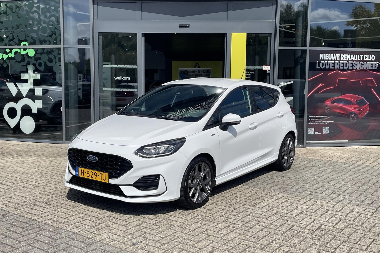Ford Fiesta - EcoBoost 125Pk Hybrid ST-Line | stoelverwarming| Trekhaak | parkeersensoren achter | navig - AutoWereld.nl