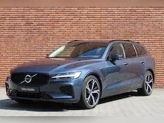 Volvo V60 - T8 Plug-in hybrid AWD Plus Dark | Panoramisch schuif-/kanteldak | Trekhaak, inklapbaar | 3