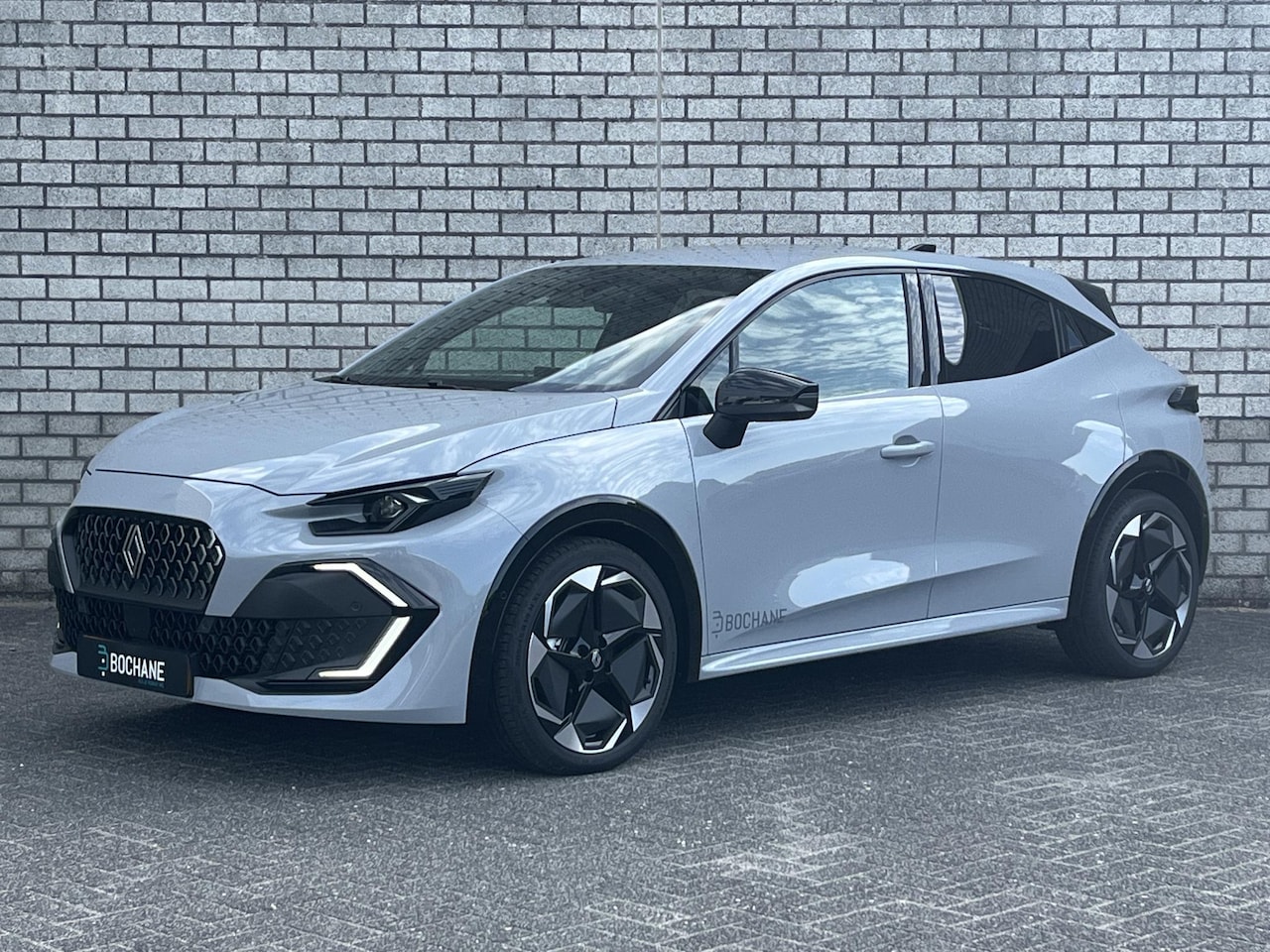 Renault Clio - 1.8 Hybrid 160 Techno | Demo | 360° Camera | Achterklepspoiler | Adaptive Cruise Control | - AutoWereld.nl