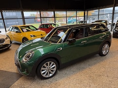 MINI Clubman - 1.5 Cooper Classic | HUD | Pano | Memory | Camera | Keyless | Btw |