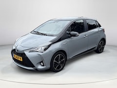 Toyota Yaris - 1.5 Hybrid Bi-Tone Plus | Panoramadak | Achteruitrijcamera |