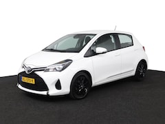 Toyota Yaris - 1.0 VVT-i Trend | Climate Control | Navigatie | Parkeercamera | Lichtmetalen Velgen |