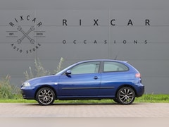 SEAT Ibiza - 1.4-16V Signo CruiseControl ClimateControl Trekhaak NweAPK NIEUWBINNEN