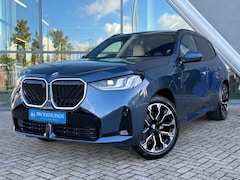 BMW X3 - 30e xDrive M-Sport Pro 300pk 360 Camera / Trekhaak / H/K Audio / Head up Display