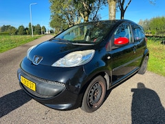 Peugeot 107 - 1.0-12V XR|toerenteller|airco|stoelverwarming