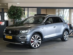 Volkswagen T-Roc - 2.0 TSI 4Motion Sport Pano Beats Trekhaak Leder PDC DCC Navi