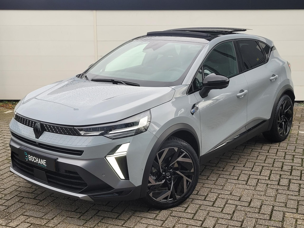 Renault Captur - 1.6 E-Tech full hybrid 145 esprit Alpine | Schuif/Kantel-Dak | Harman Kardon | Winter Pack - AutoWereld.nl