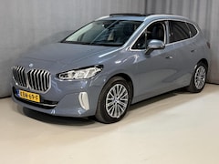 BMW 2-serie Active Tourer - 225e xDrive Luxury Line 17"/Leder + memory/Panoramadak/Stoelmassage/Harman Kardon/Camera/H