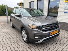 Volkswagen T-Cross - 1.0 TSI Life / Carplay / Airco / Add. Cruise / Telefoon / Centr. Vergrendeling / Navigatie