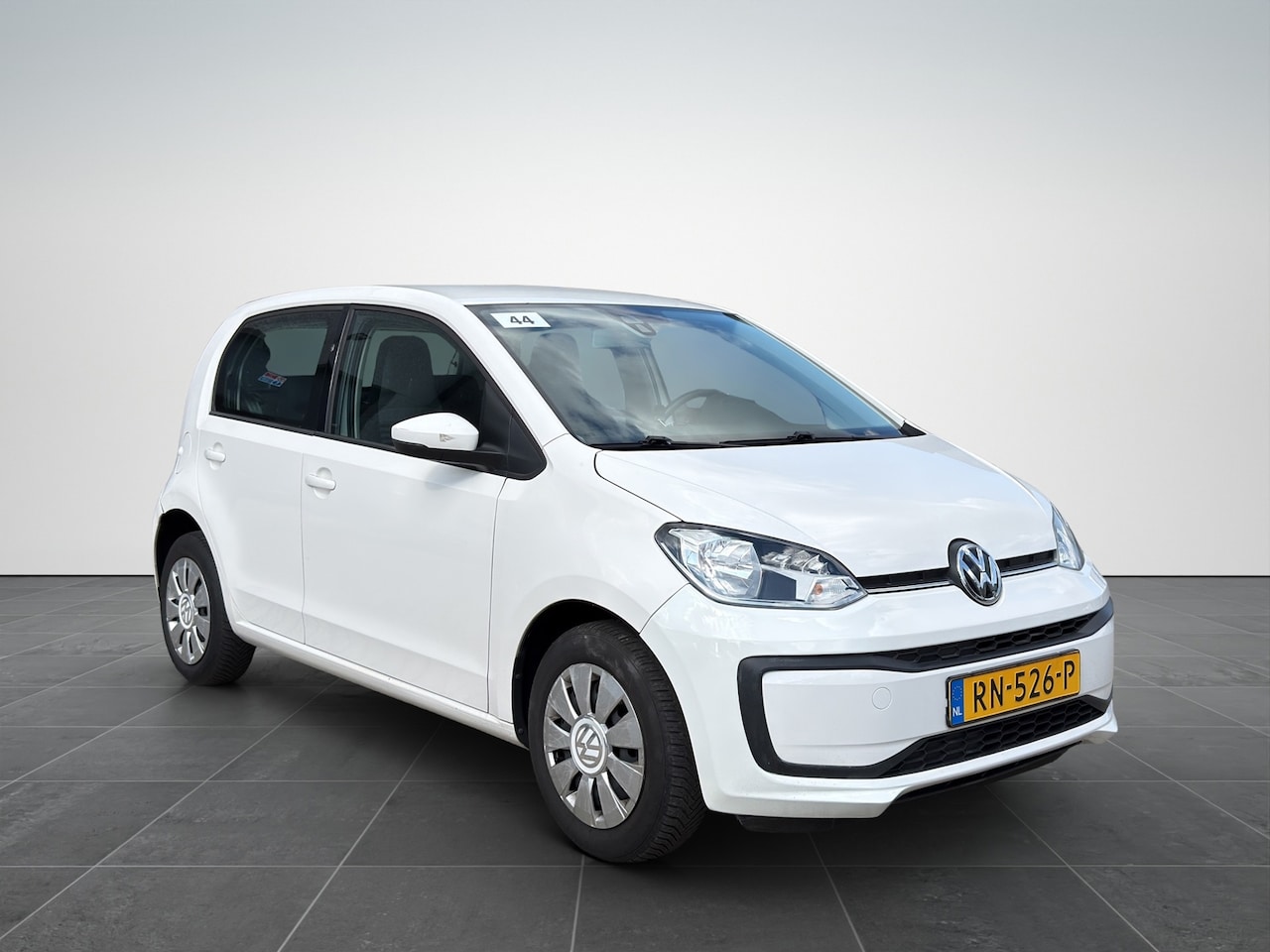 Volkswagen Up! - 1.0 BMT move up! Airco|NAP|Bluetooth - AutoWereld.nl