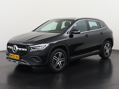 Mercedes-Benz GLA-Klasse - 250e Business Line | Trekhaak | Leder | Widescreen | Zondag Open