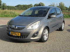 Opel Corsa - 1.4-16V Anniversary Edition +Navigatie