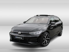 Volkswagen Passat Variant - 1.5 eHybrid 272pk DSG R-Line Black Style / Panorama dak / Leder / Head up / Harman Kardon
