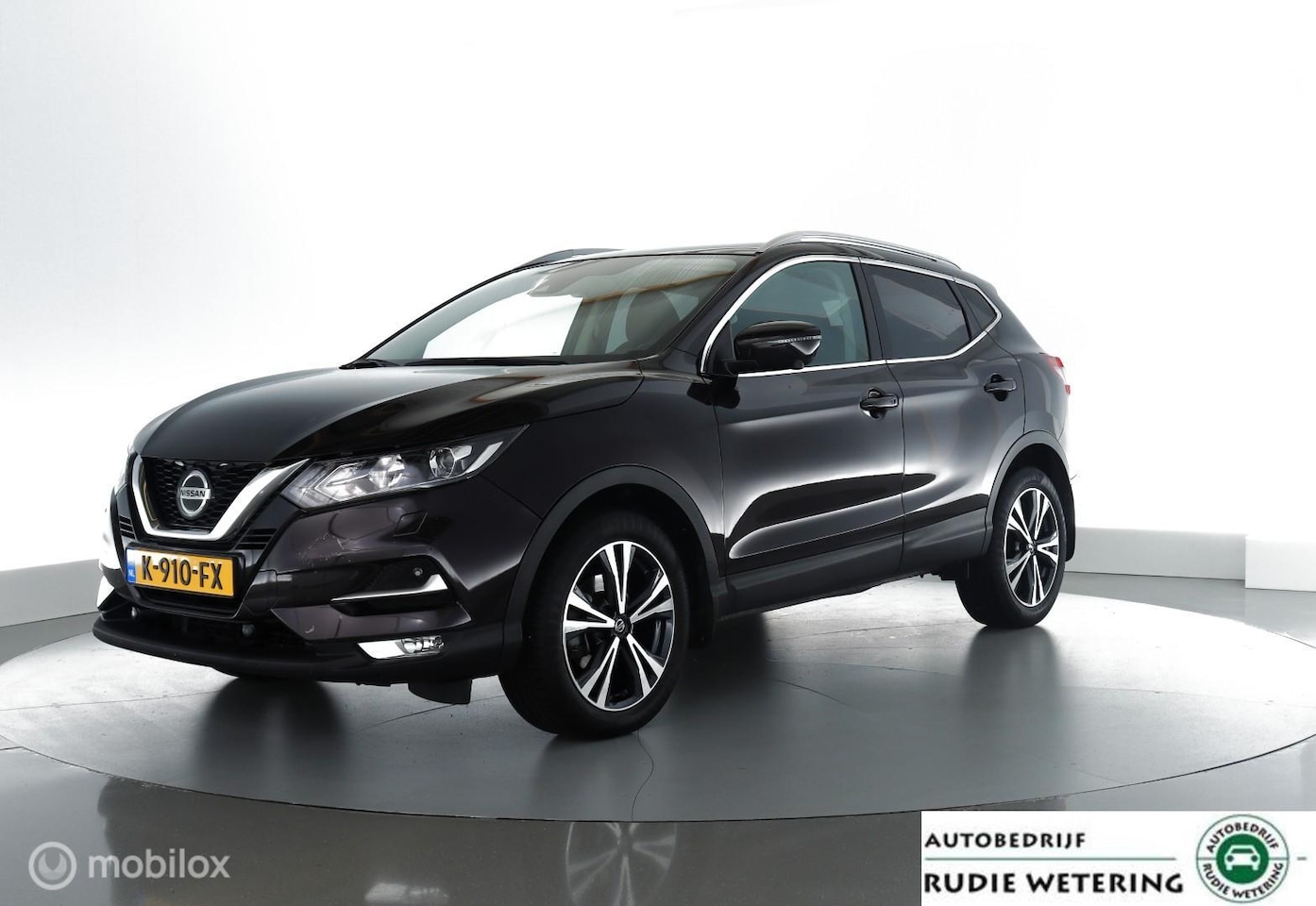 Nissan Qashqai - 1.3 DIG-T 160PK Automaat N-Connecta panorama|trekhaak|cam360|stoelverw.|nav|lmv18 - AutoWereld.nl