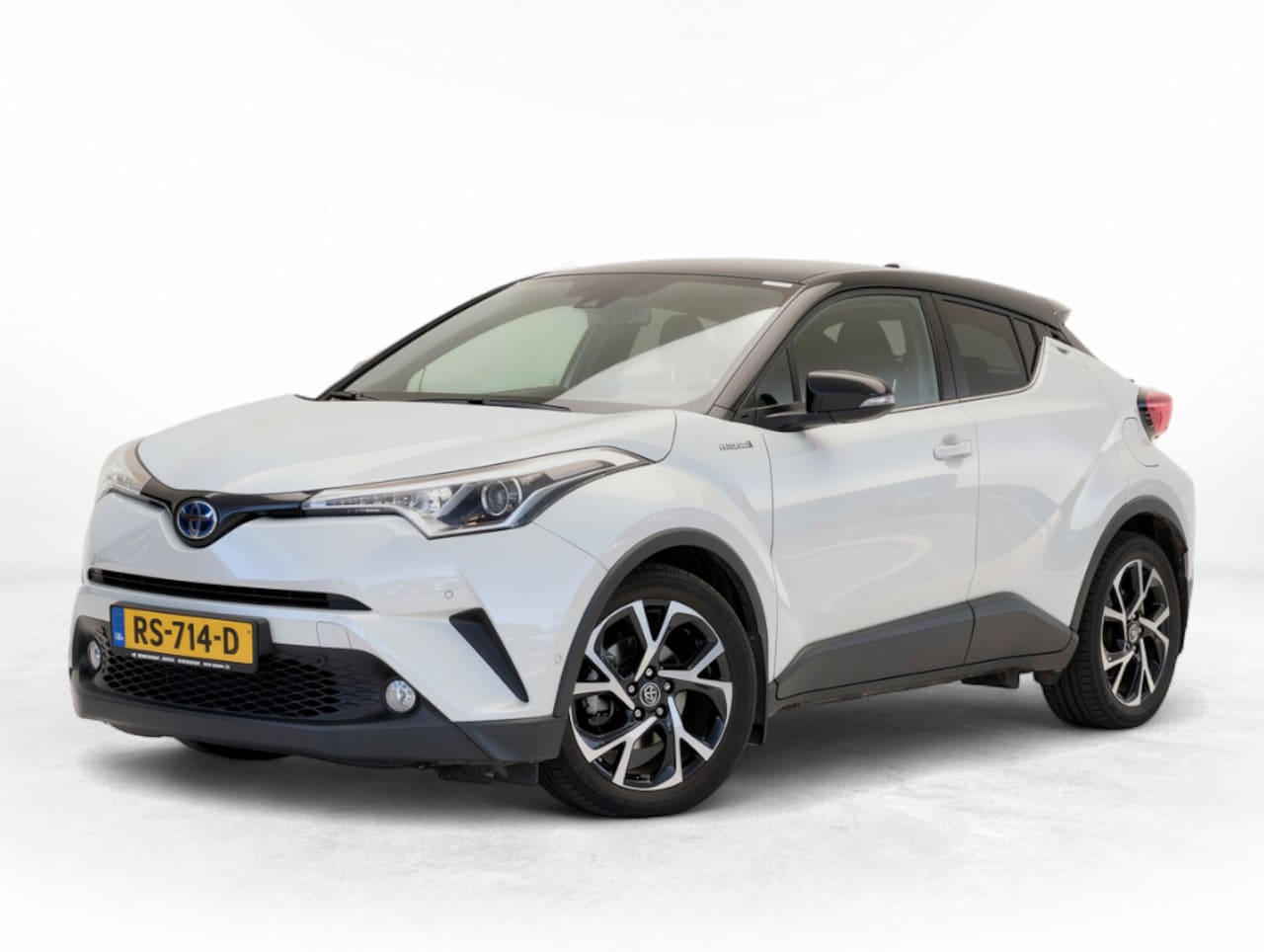 Toyota C-HR - 1.8 Hybrid Bi-Tone Plus 1.8 Hybrid Bi-Tone Plus - AutoWereld.nl