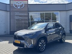 Toyota Yaris Cross - 1.5 Hybrid 130 EXECUTIVE NL-AUTO 1E-EIG TREKHAAK STOELVERW 18'' LM-VELGEN CAMERA NAVI APPL