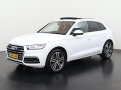 Audi Q5 - 2.0 TFSI Quattro Launch S-Line | Trekhaak | Panoramadak | Luchtvering | B&O | Zondag Open