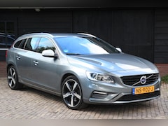 Volvo V60 - 1.5 T3 Nordic+ R design/Xenon/Stoelverwarming/Trekhaak afneembaar