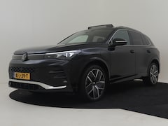 Volkswagen Tiguan - 1.5 eHybrid R-Line Edition 204Pk DSG/AUTO | Head-up display | 360gr Camera | Trekhaak uitk