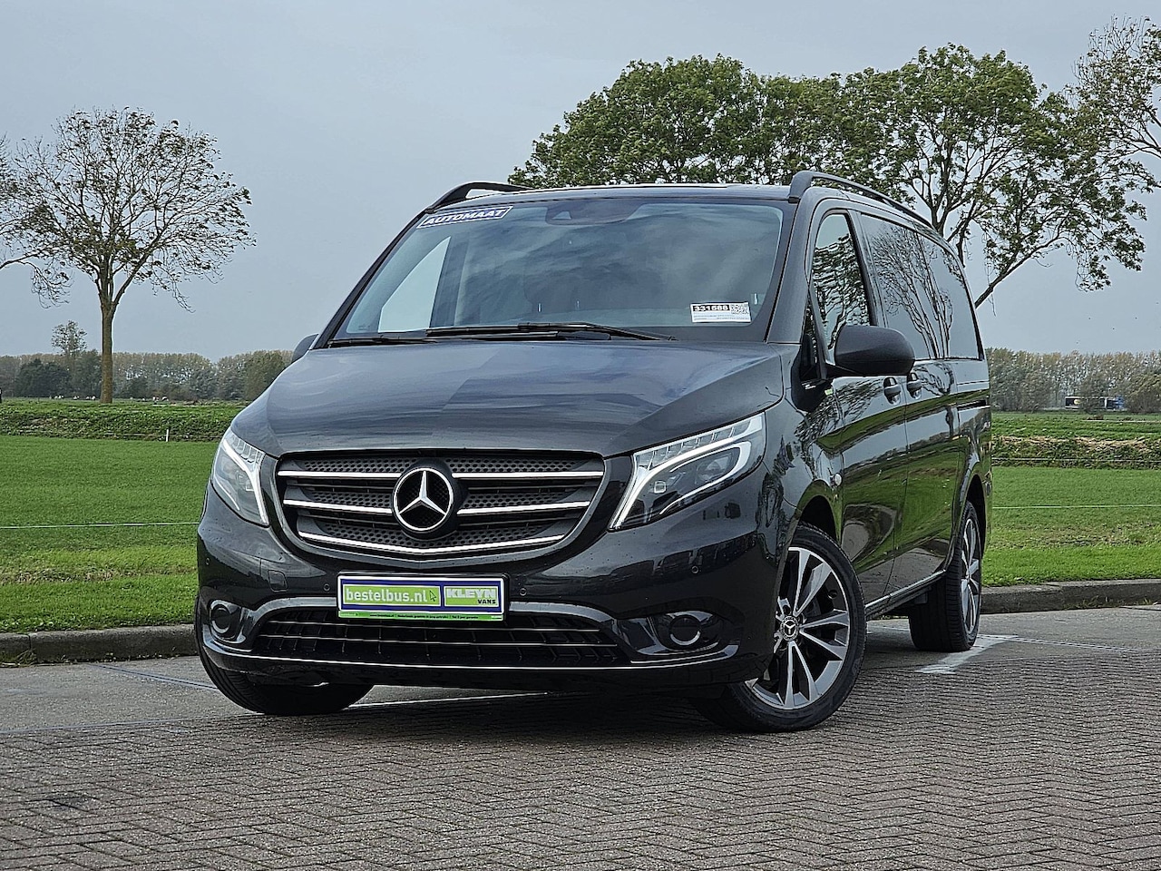 Mercedes-Benz Vito - 119 CDI L2 Dubbele Cabine Full-LED Airco Automaat 190Pk Lm-Velgen Navi 2xZijdeur Camera! - AutoWereld.nl