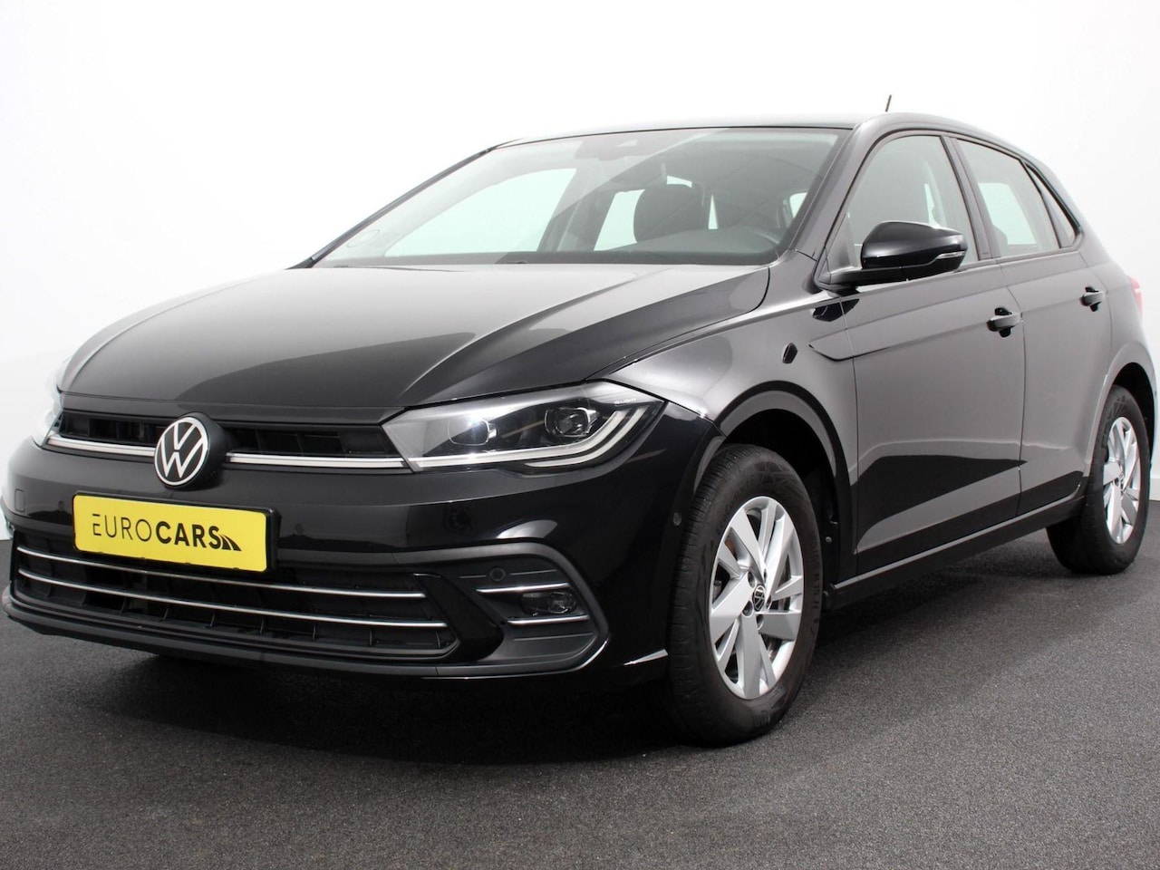 Volkswagen Polo - 1.0 TSI 95pk DSG Style Navigatie Apple Carplay/Android Auto Parkeersensoren Park Assist Ad - AutoWereld.nl