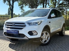 Ford Kuga - 1.5 EcoBoost Trend Ultimate Camera / Navigatie / Cruise Control / Nieuwe Banden