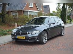 BMW 3-serie Touring - 320i Edition Sport Line Shadow High Exe Org NL/NAP