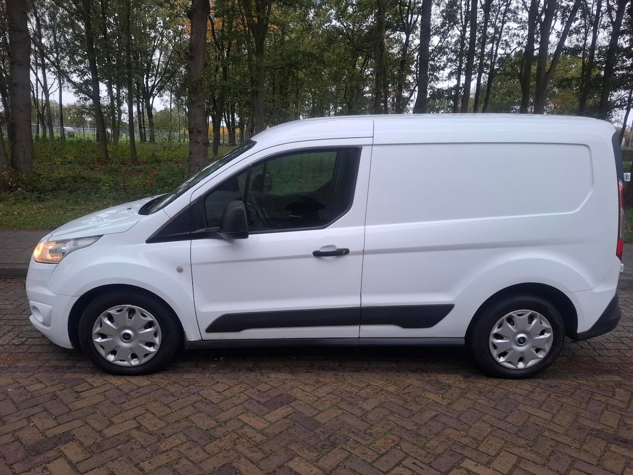 Ford Transit Connect - 1.6 TDCI L1 Trend First Edition MARGE - AutoWereld.nl