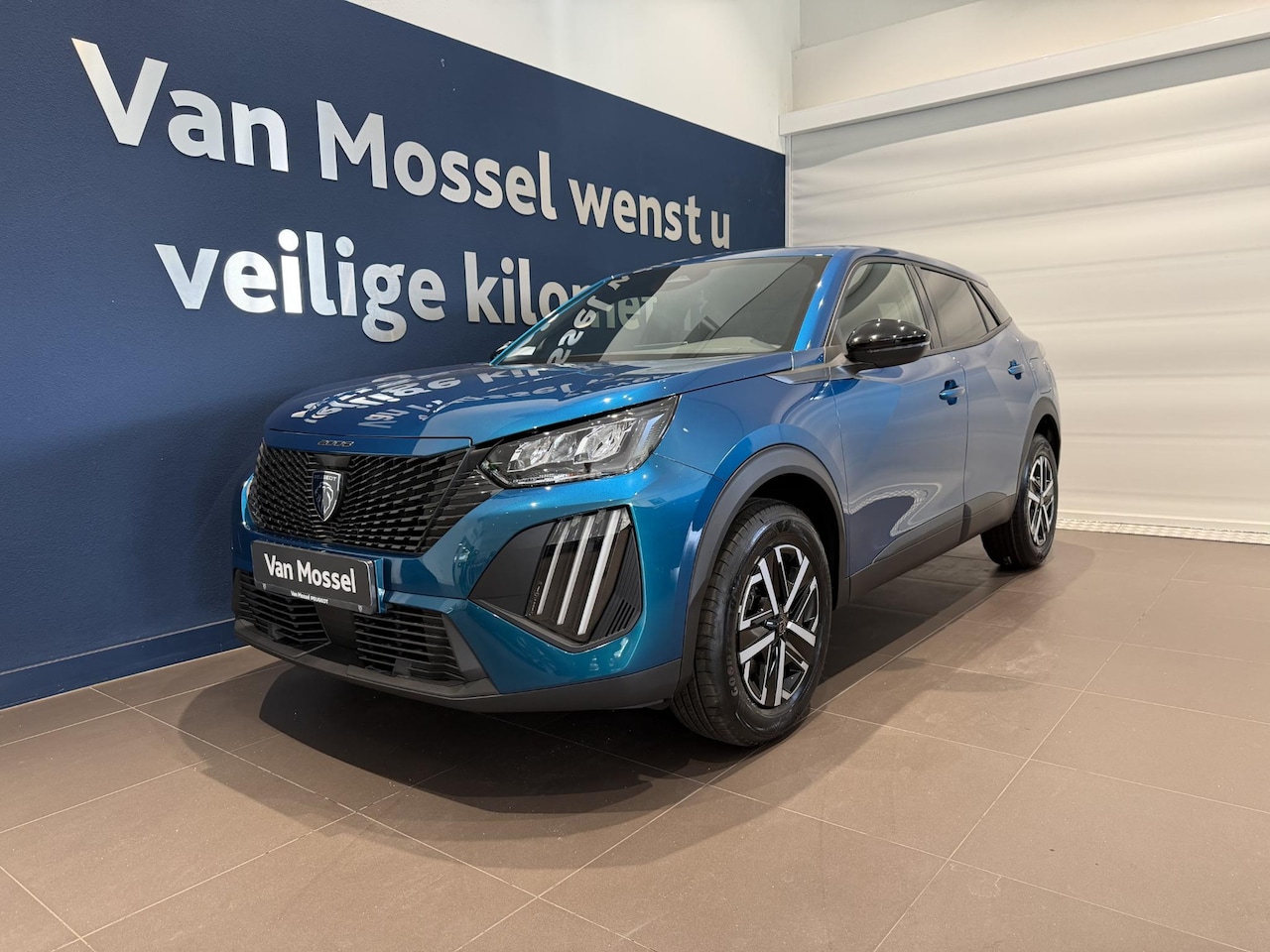Peugeot 2008 - 1.2 Hybrid 110 Business 1.2 Hybrid 110 Business - AutoWereld.nl