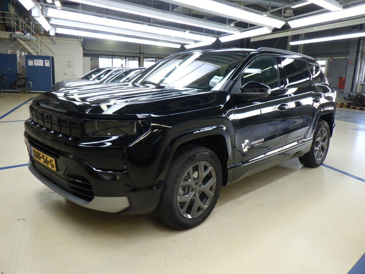 Jeep Compass - 1.2 e-Hybrid First Edition tot 8 Jaar Garantie! | Schuif-/Kanteldak | Stoel/Stuurverwarmin - AutoWereld.nl