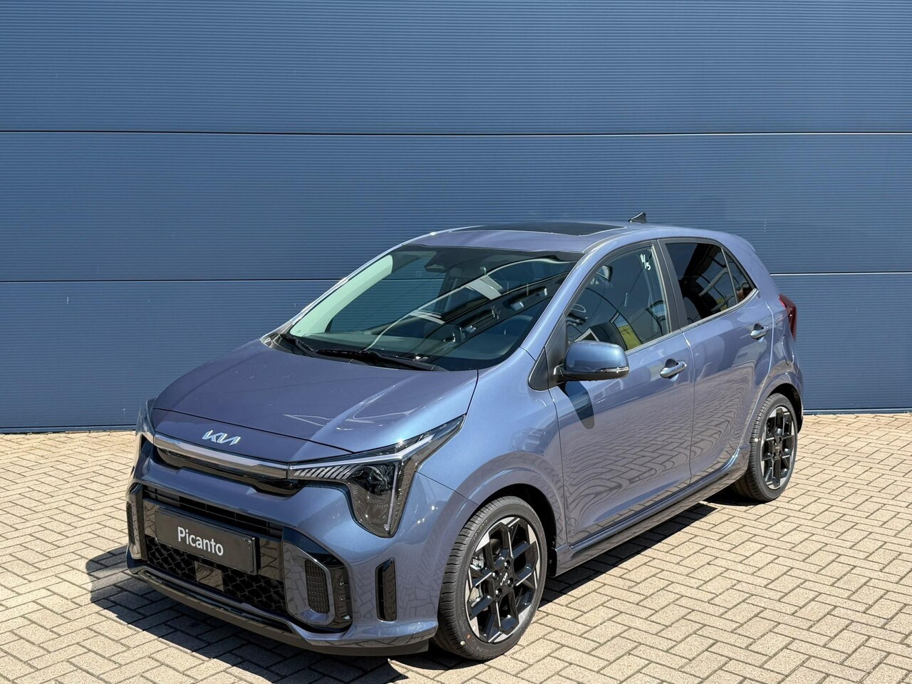 Kia Picanto - 1.0 GDi GT-Line | Stoelverwarming | Schuifdak | Navigatie | Parkeercamera | Direct leverba - AutoWereld.nl