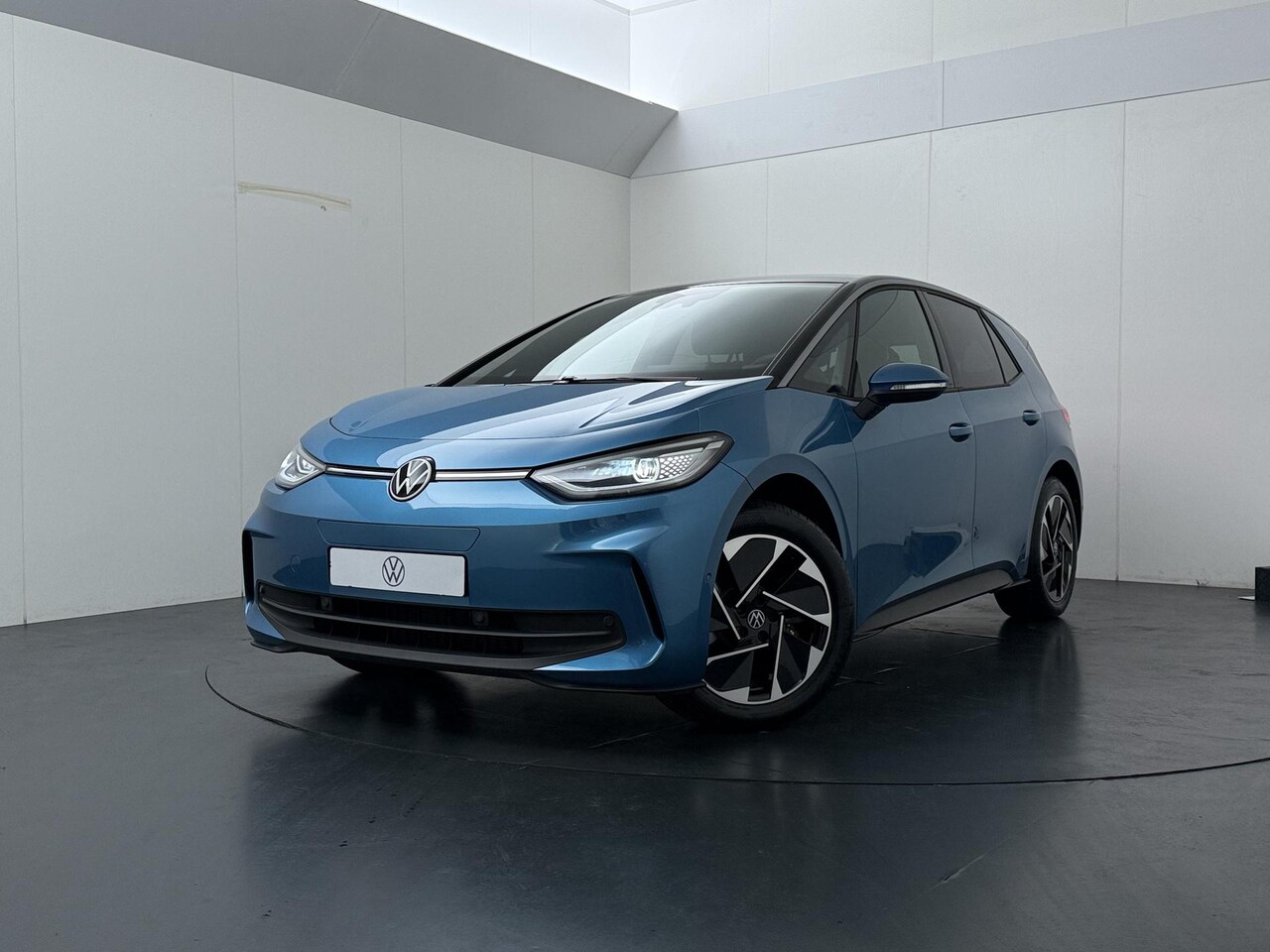 Volkswagen ID.3 - Pro Business 59 kWh | 231 PK | SoH 100% | Warmtepomp | Adaptive Cruise Control | Achteruit - AutoWereld.nl