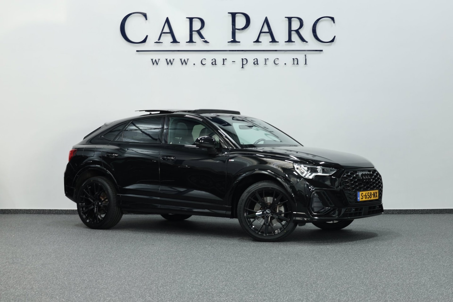Audi Q3 Sportback - 45 TFSI e S edition 3x S-Line BTW/SFEER/VIRTUAL/PANO/HALF LEDER+S.VERWARMING/20" LMV/ACC/1 - AutoWereld.nl